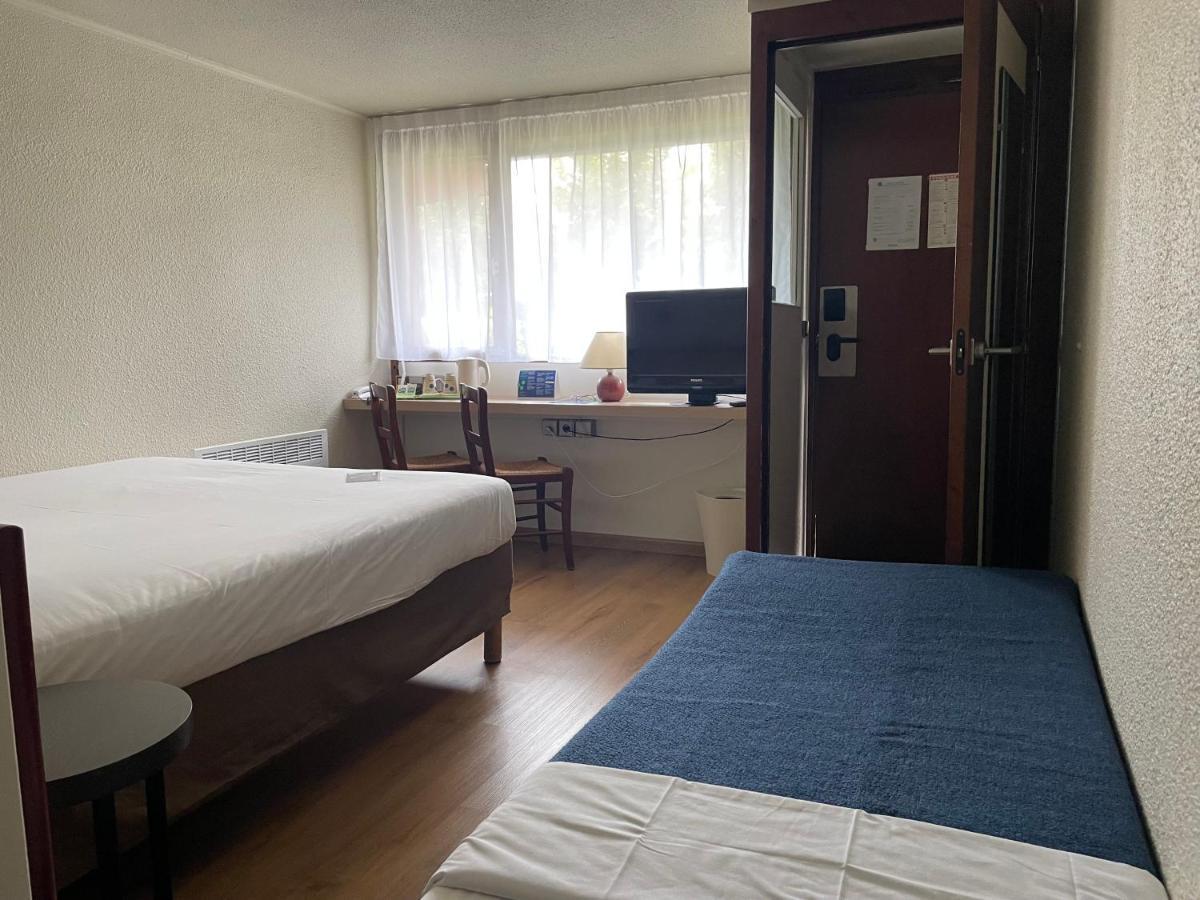 Campanile Rouen Nord - Mont-Saint-Aignan Hotel Екстериор снимка