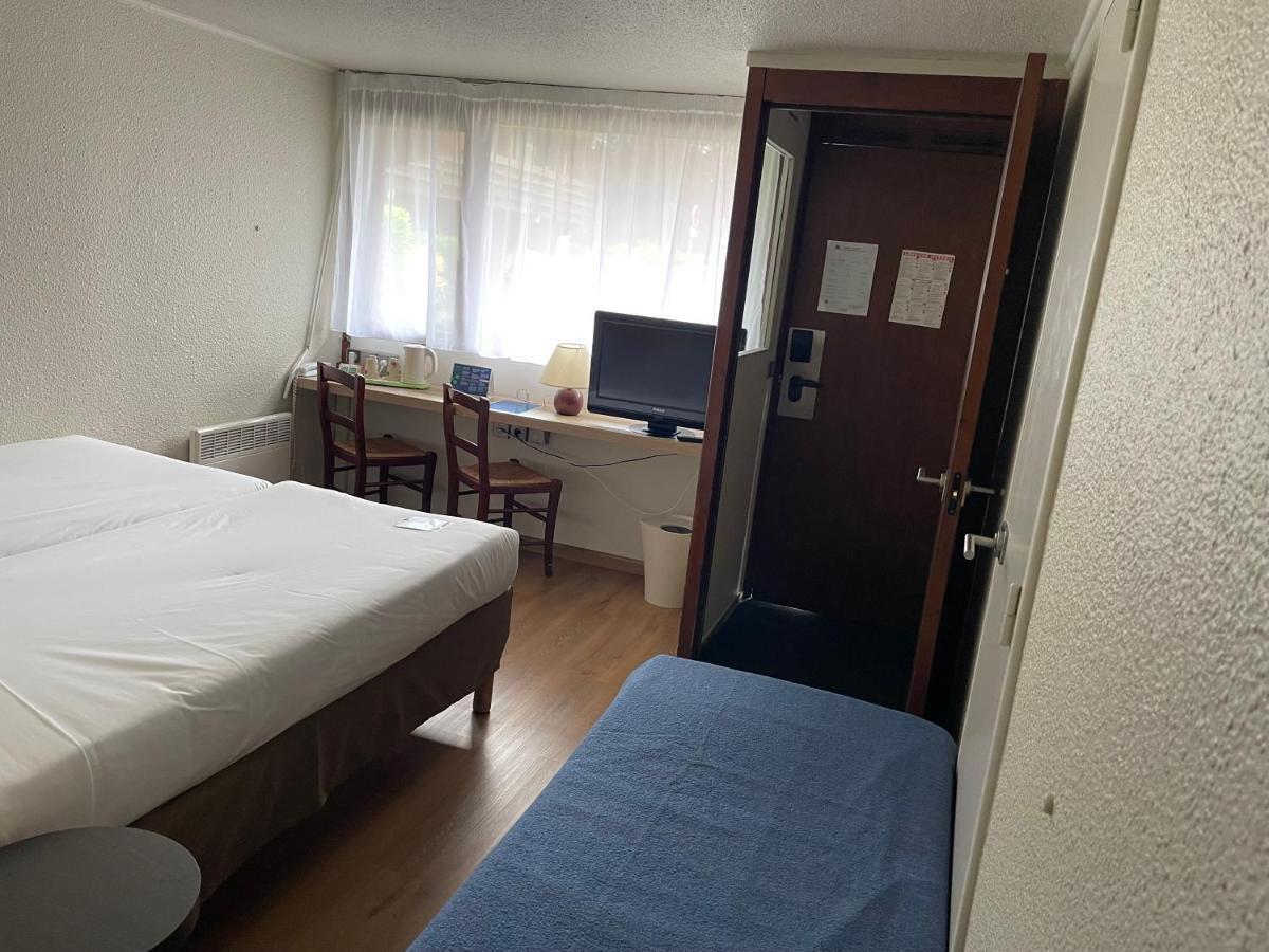Campanile Rouen Nord - Mont-Saint-Aignan Hotel Екстериор снимка